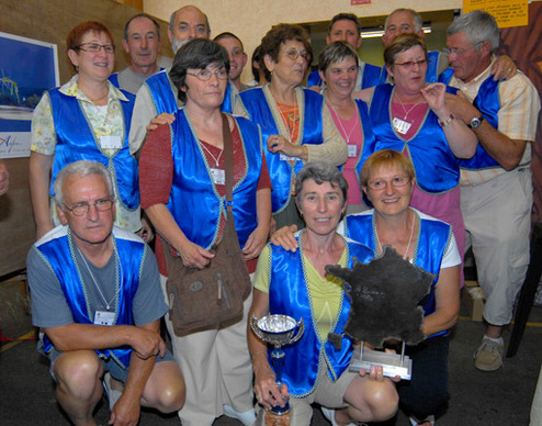 Saint-Laurent-en-Gâtines, vaiqueurs pour la deuxième année consécutive. Saint-Laurent-en-Gâtines, vaiqueurs pour la deuxième année consécutive.