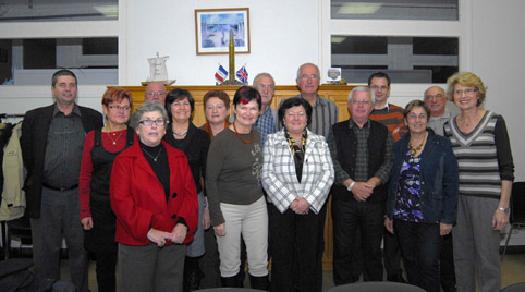 Au tour de Mme. Catherine Chartier, maire de Saint-Laurent-sur-Mer, le Conseil municipal  et le Conseil d'administration de l’Association Nationale des Saint-Laurent de France.