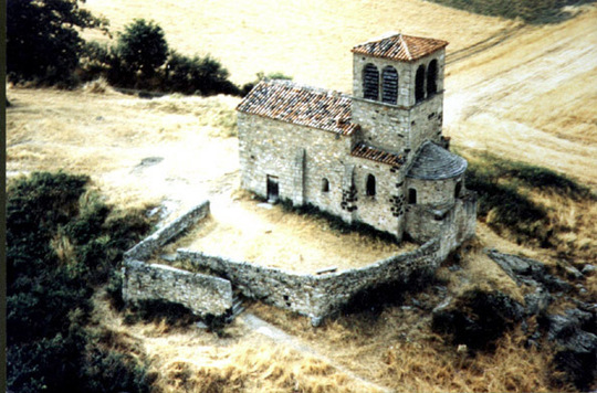 Le site de la chapelle vu d’avion en 1994