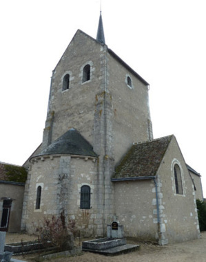 Le chœur et la tour du clocher sont construits en même temps