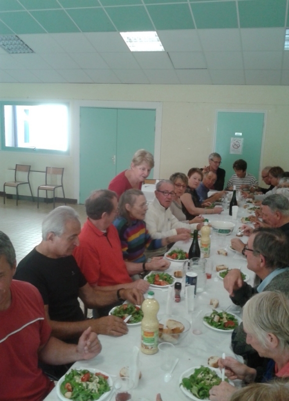 2014-10 St Laurent du Rhone Le repas-1